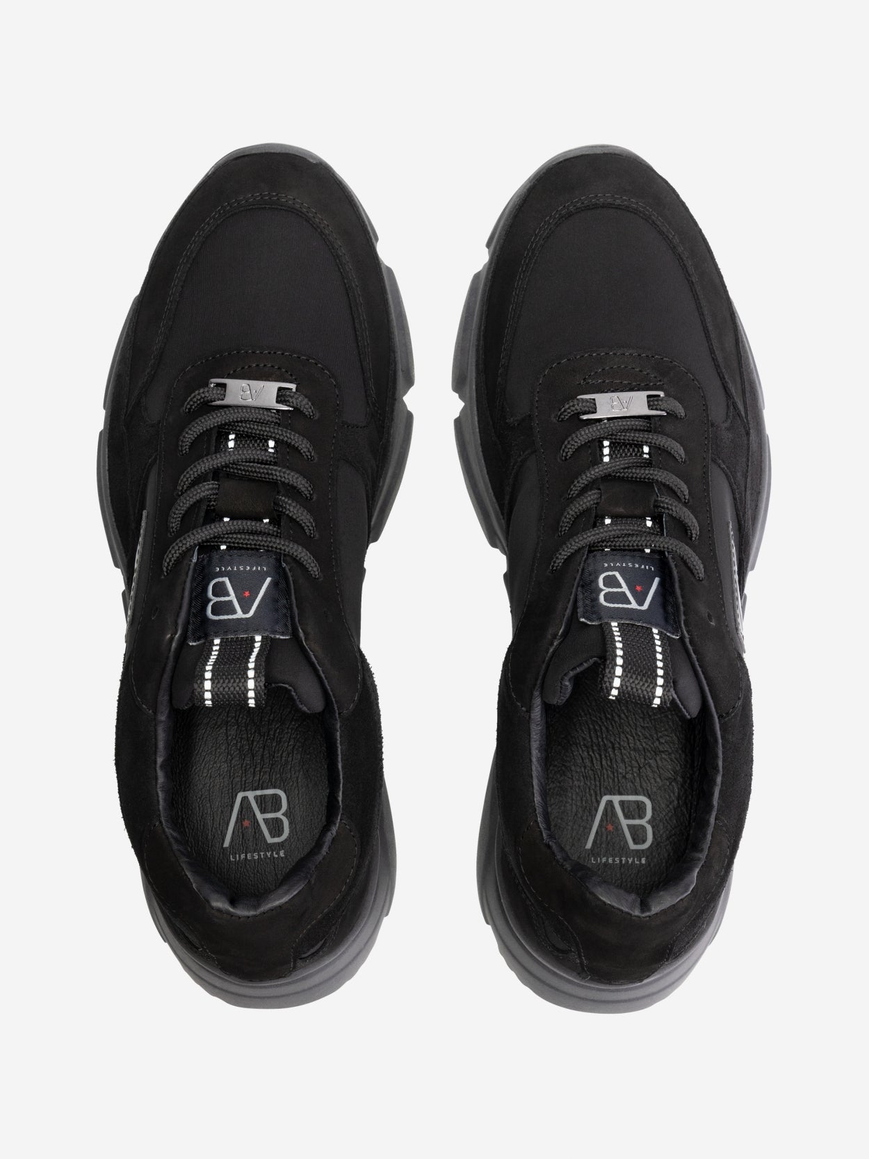 Runner II | Jet Black